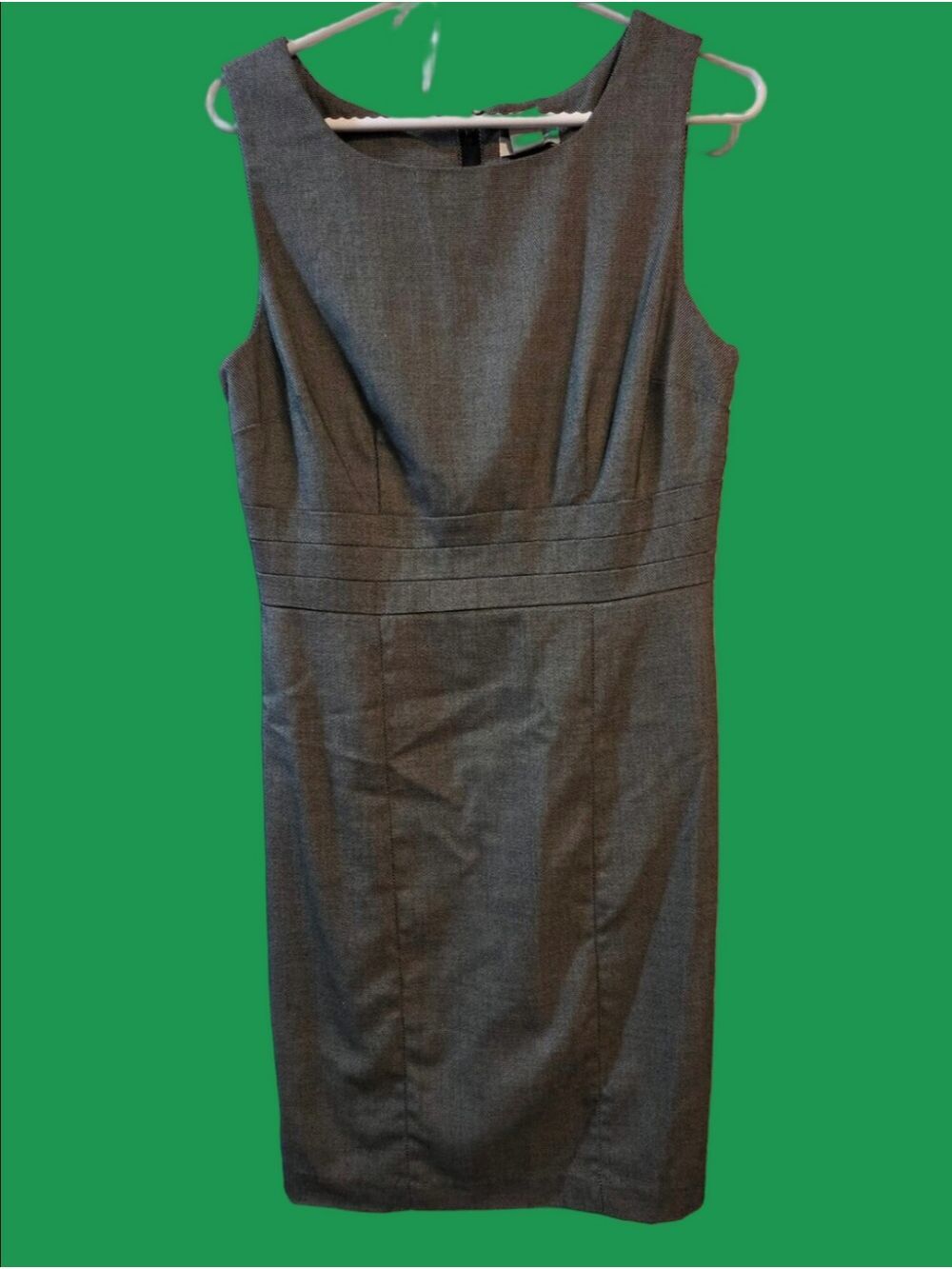 4/$67 Deal! ALFRED SUNG Sleeveless Gray Midi Sheath Dress